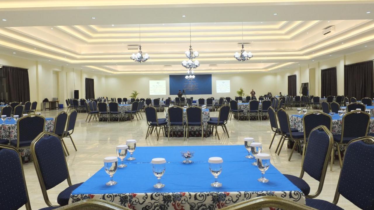 Taman Bukit Palem Resort Bogor Buitenkant foto
